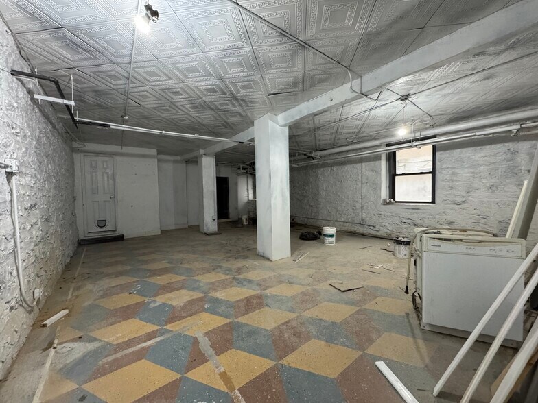 More Photos Of 860 Riverside Dr, New York Apartments For Lease