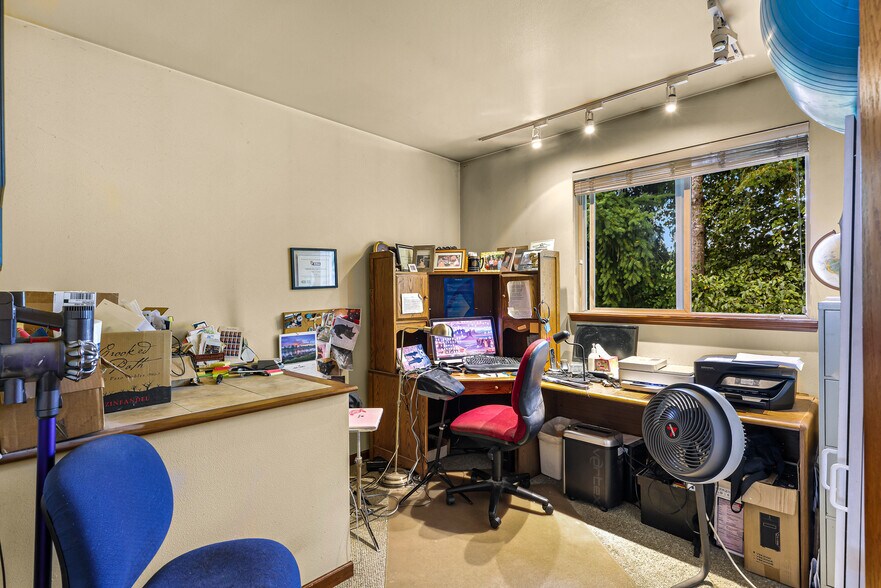 More Photos Of 918 Citadel Dr, Everson Multifamily For Sale