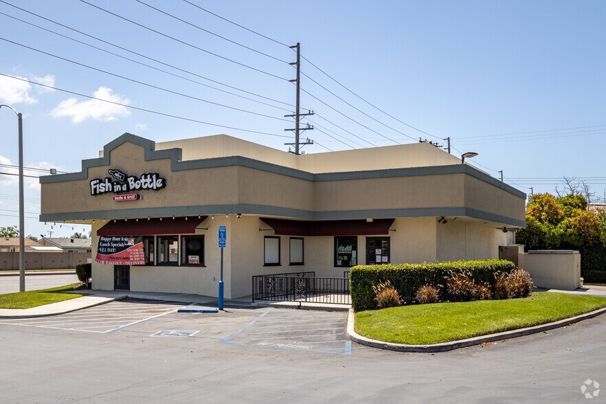 More Photos Of 10205 Valley View St, Cypress Restaurant For Lease