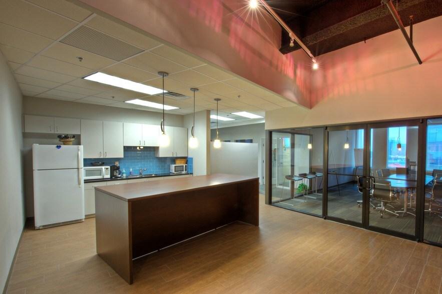 Photo of 10th Floor Ste 1002