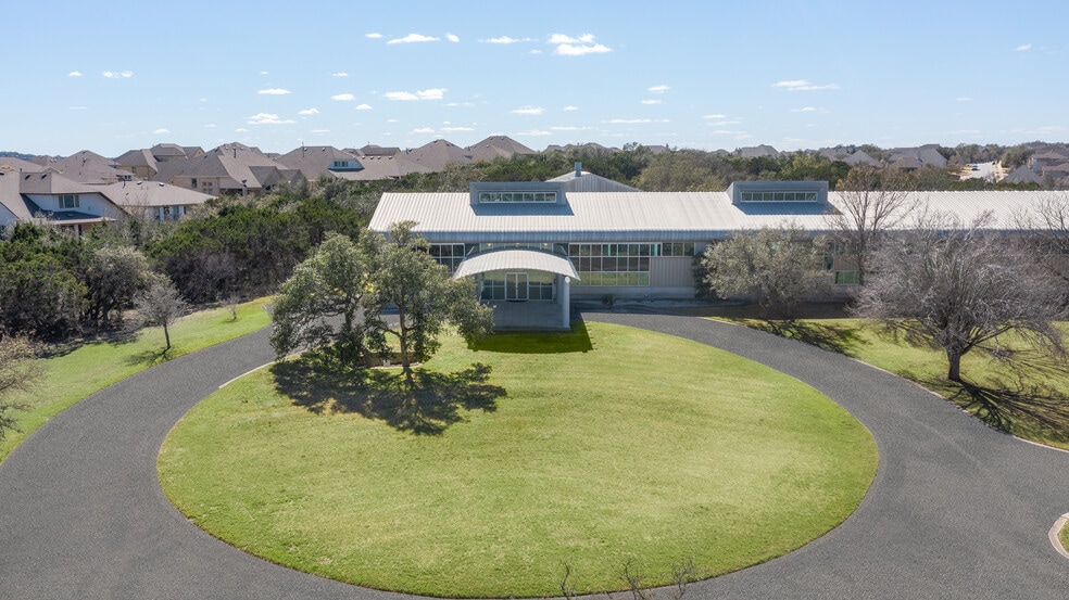 More Photos Of 15315 W Highway 71, Austin Showroom For Sale