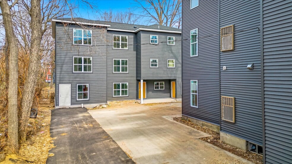 More Photos Of 815 6th St SE, Minneapolis Land For Sale