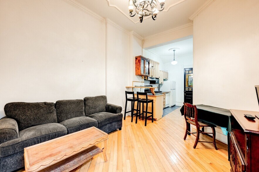 More Photos Of 1185 Av Seymour, Montréal Apartments For Sale