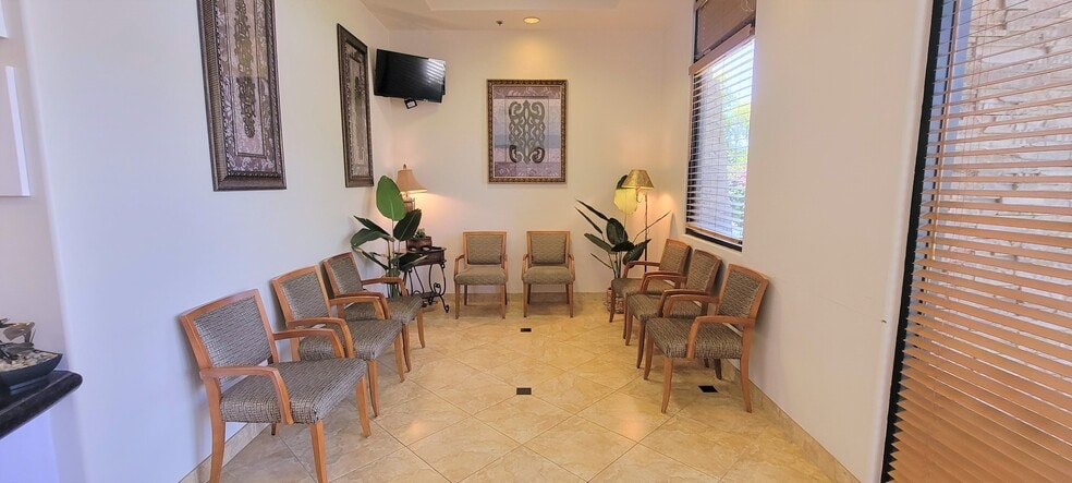 More Photos Of 3048 E Baseline Rd, Mesa Medical For Lease