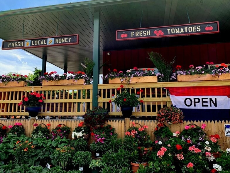 Primary Photo Of 179 Sandwich Rd, Wareham Garden Center For Sale