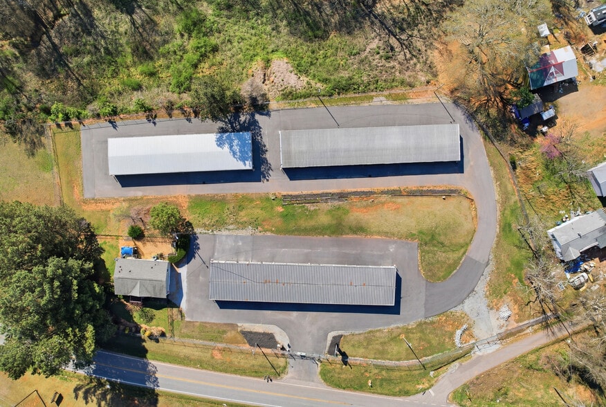 More Photos Of 3110 Saluda Dam Rd, Easley Self Storage For Sale