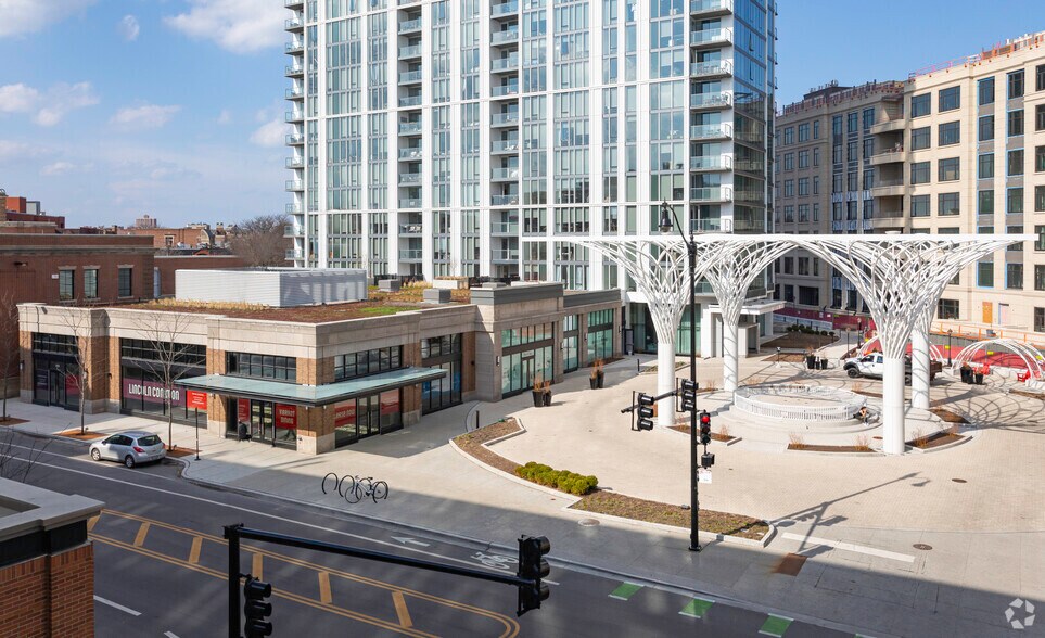 More Photos Of 2376-2380 N Lincoln Ave, Chicago Unknown For Lease