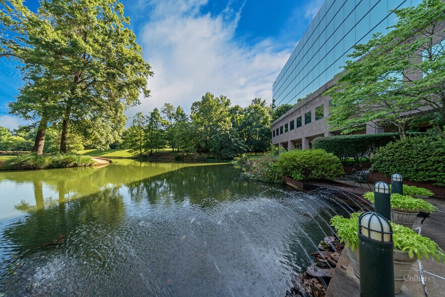 More Photos Of 7130 Goodlett Farms Pky, Cordova Office For Lease