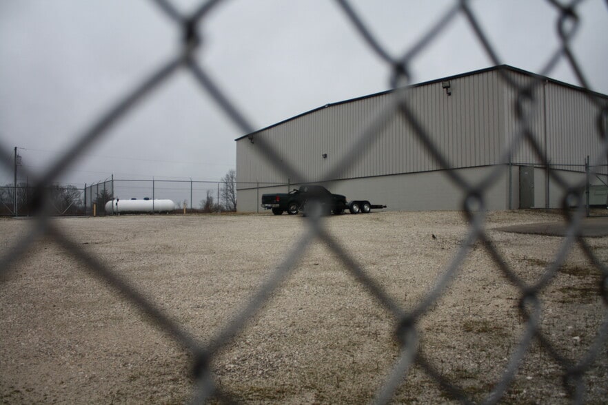 More Photos Of 8973 S State Route 201, Tipp City Warehouse For Lease