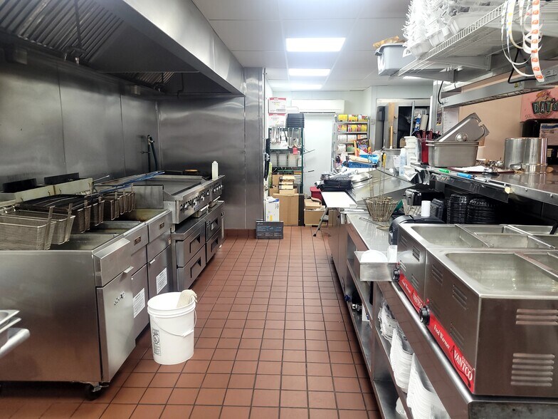 More Photos Of 5684 Sullivan Trl, Nazareth Restaurant For Sale
