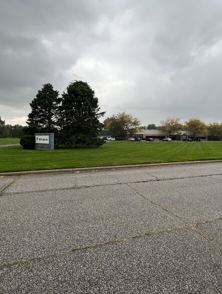 Primary Photo Of 3431 William Richardson Dr, South Bend Manufacturing For Lease