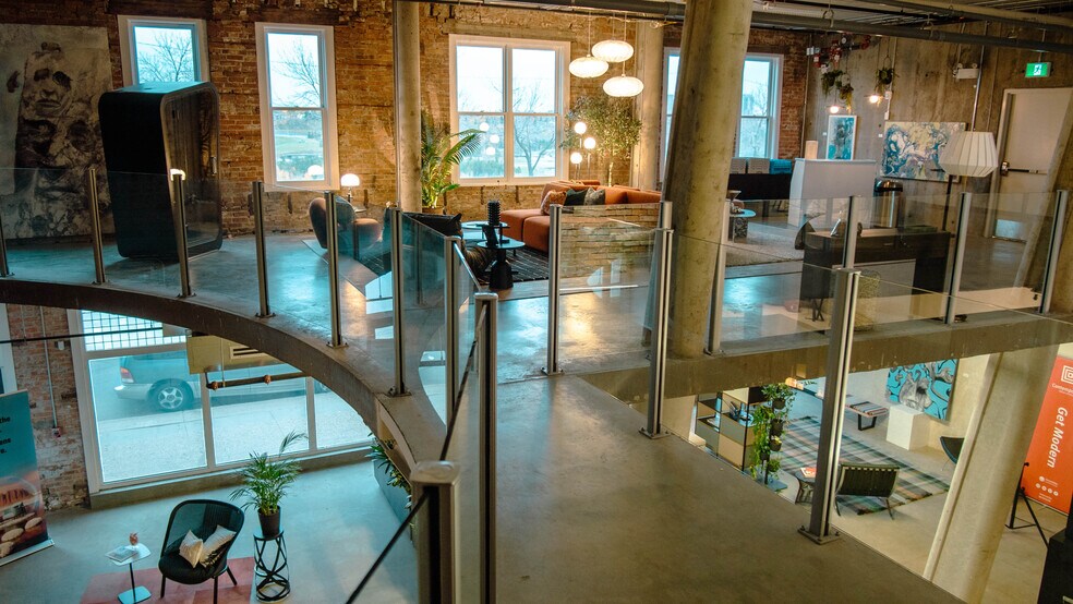 More Photos Of 9660 Jasper Av NW, Edmonton General Retail For Lease