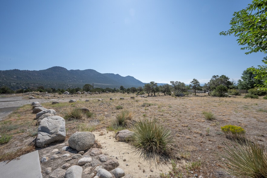 More Photos Of 733 US Highway 24 N, Buena Vista Hotel For Sale