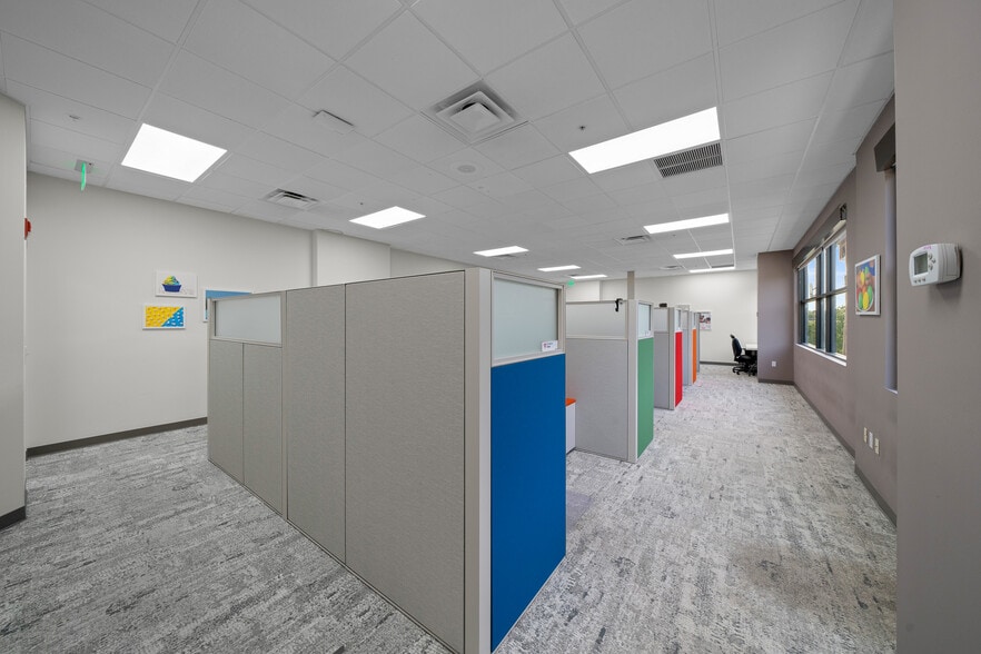 More Photos Of 1930 SW 38th Ave, Ocala Office For Lease