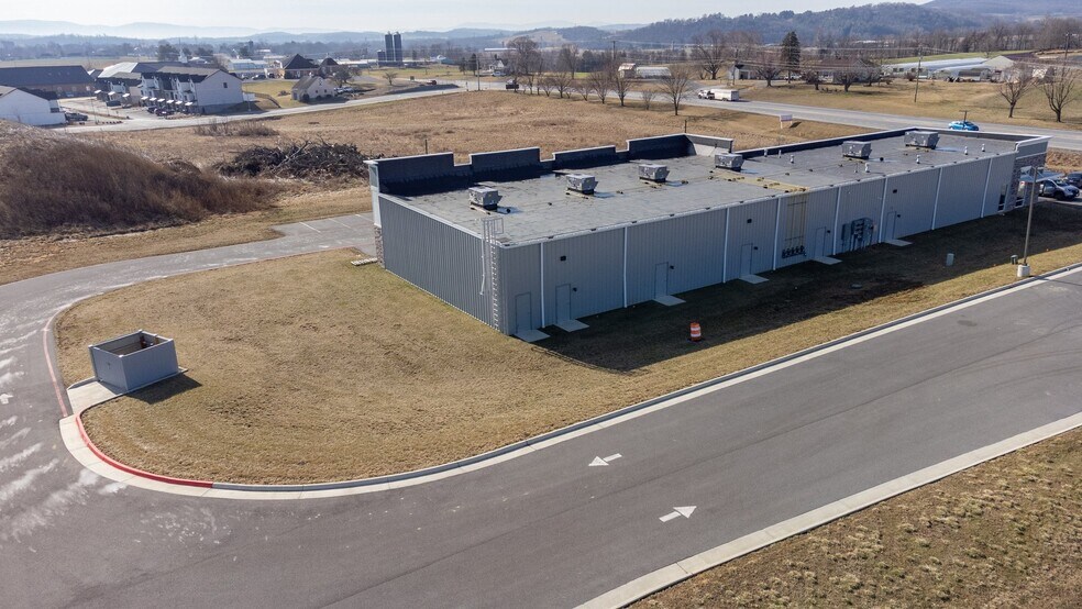 More Photos Of Dinkel Avenue, Bridgewater Medical For Lease