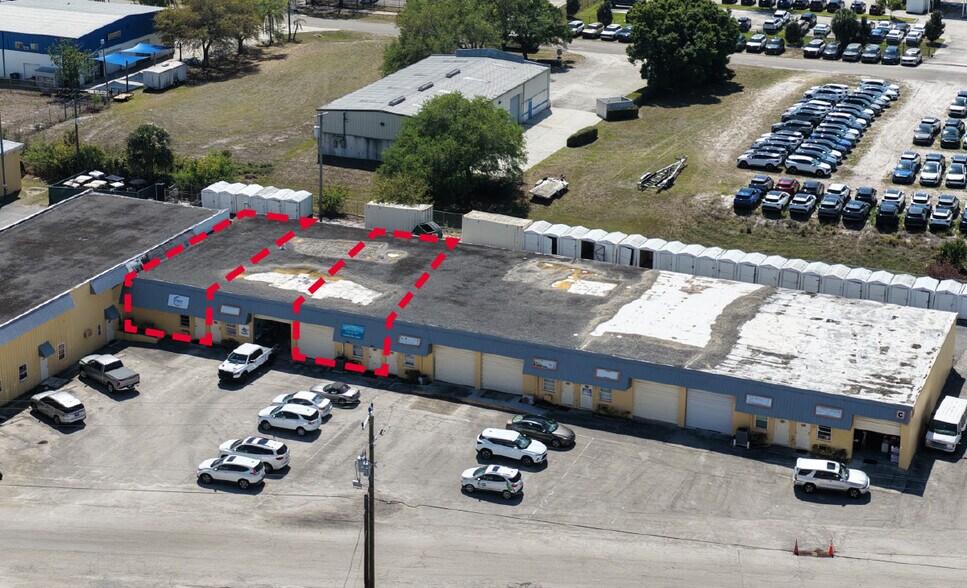 More Photos Of 2201 SE Indian St, Stuart Unknown For Lease
