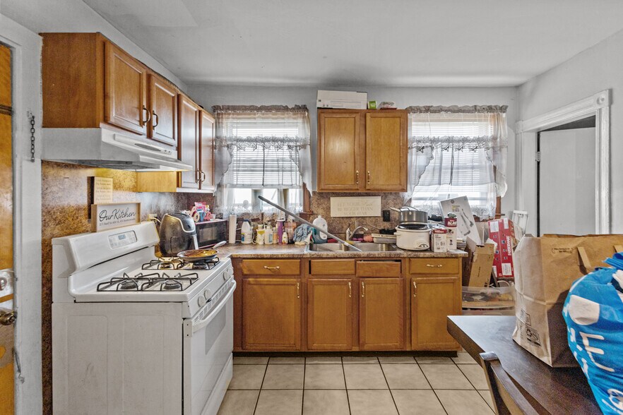More Photos Of 65 Russo St, Providence Apartments For Sale