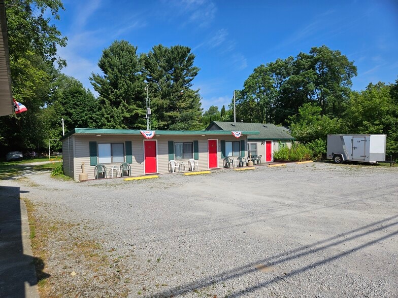 More Photos Of 272 S US 23, Harrisville Hospitality For Sale