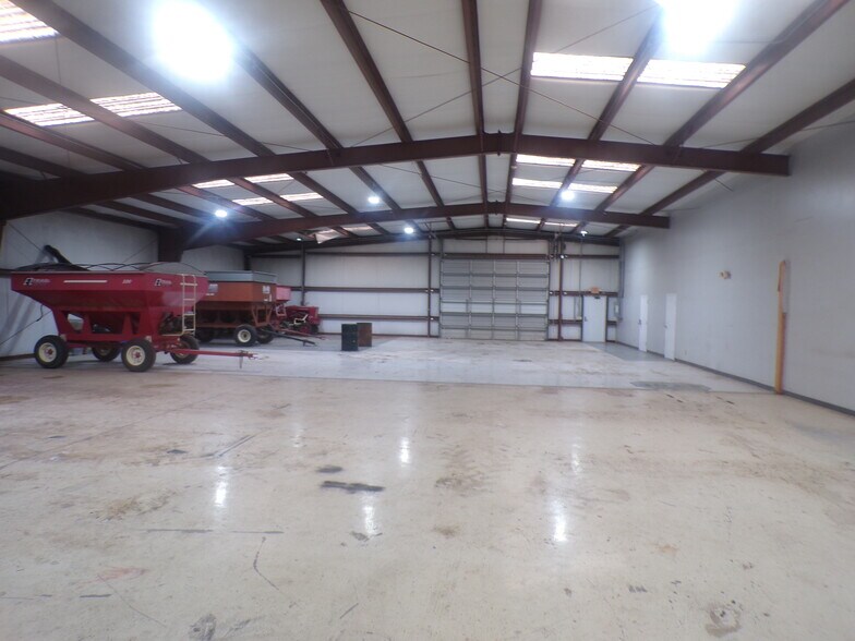 More Photos Of 2991 New Hopewell Rd, Hartsville Industrial For Lease