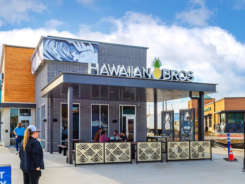 More Photos Of 1191 Landmark Ave, Liberty Fast Food For Sale