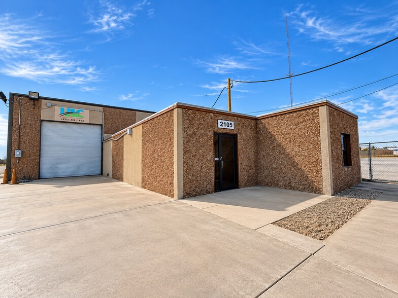 More Photos Of 2105 Maurice Rd, Odessa Warehouse For Sale