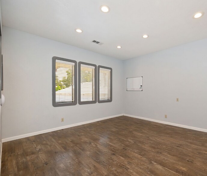 More Photos Of , Dixon Industrial For Sale