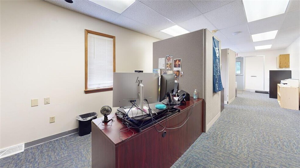 More Photos Of 213 E 41st St, Erie Office For Sale