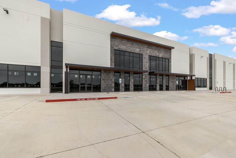 More Photos Of 1795 Fire Cracker Dr, Buda Unknown For Sale