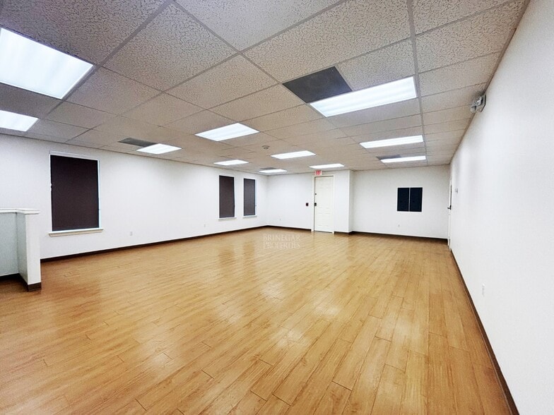 More Photos Of 101 Fannin Ave, Round Rock Daycare Center For Lease