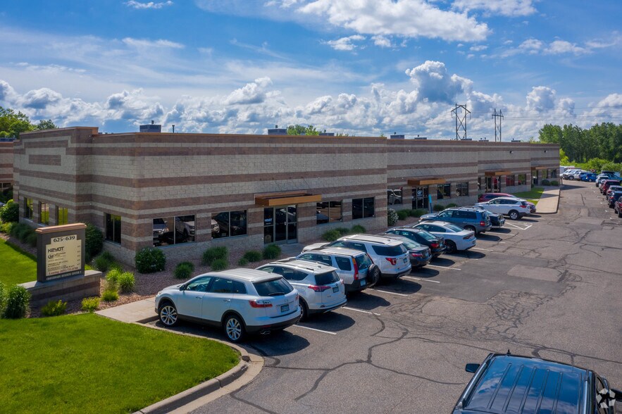 Primary Photo Of 625 Hayward Ave N, Oakdale Light Manufacturing For Lease