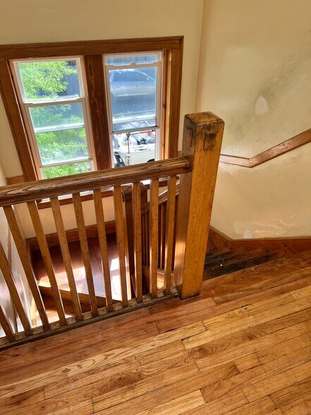 More Photos Of 2433 W 69th St, Chicago Apartments For Sale