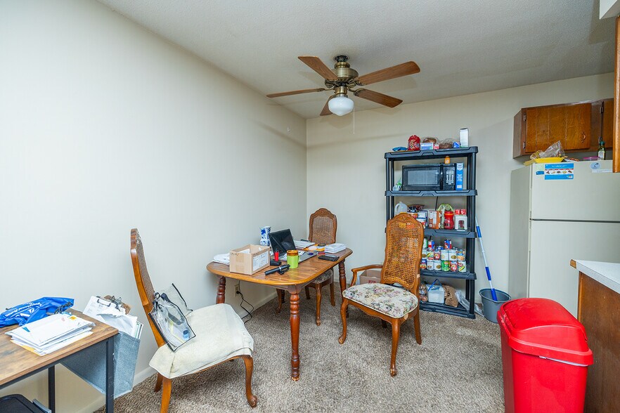 More Photos Of 2520 E Lincoln St, Wichita Apartments For Sale