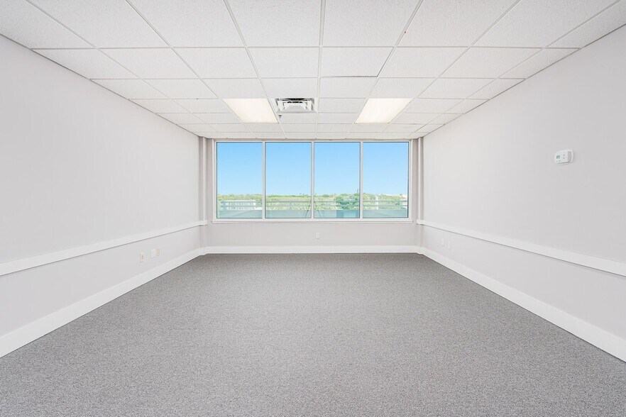 More Photos Of 55 Inlet Harbor Rd, Ponce Inlet Office Residential For Sale