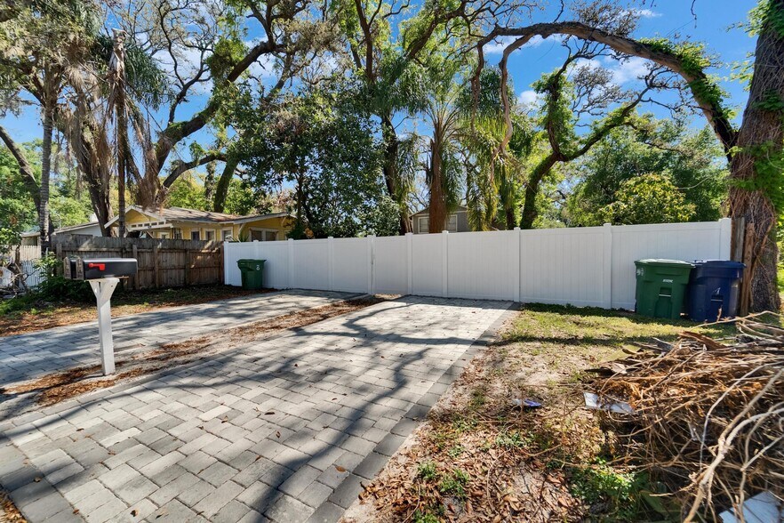 More Photos Of 4209 N 14th St, Tampa Multifamily For Sale