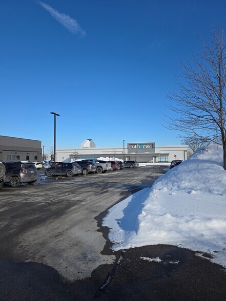 More Photos Of 2010 Eggert Rd, Buffalo Freestanding For Lease