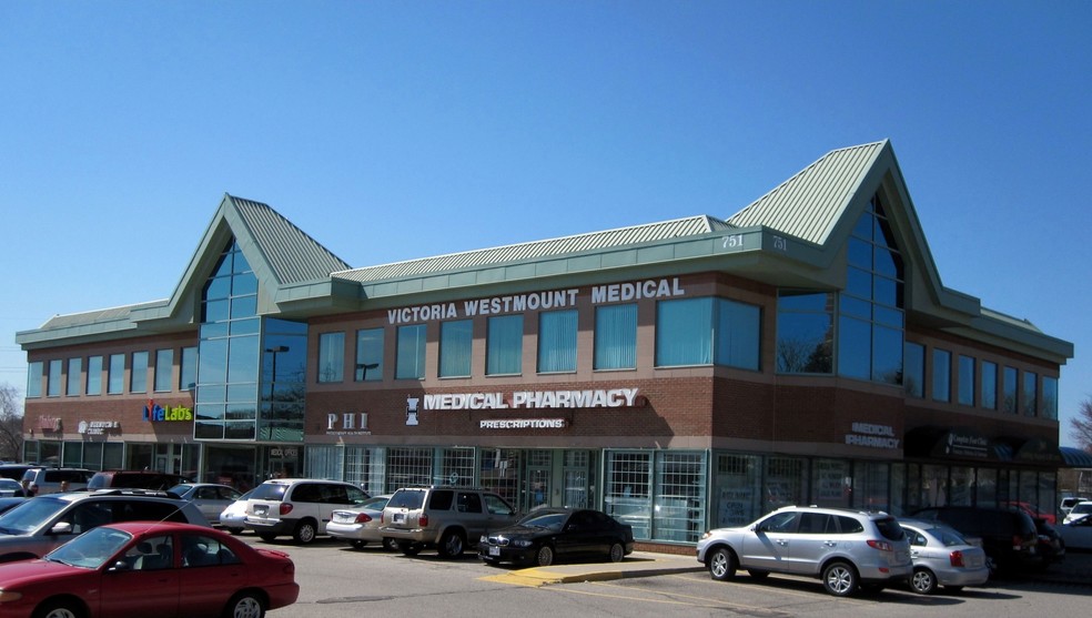 Primary Photo Of 751 Victoria St S, Kitchener Medical For Lease