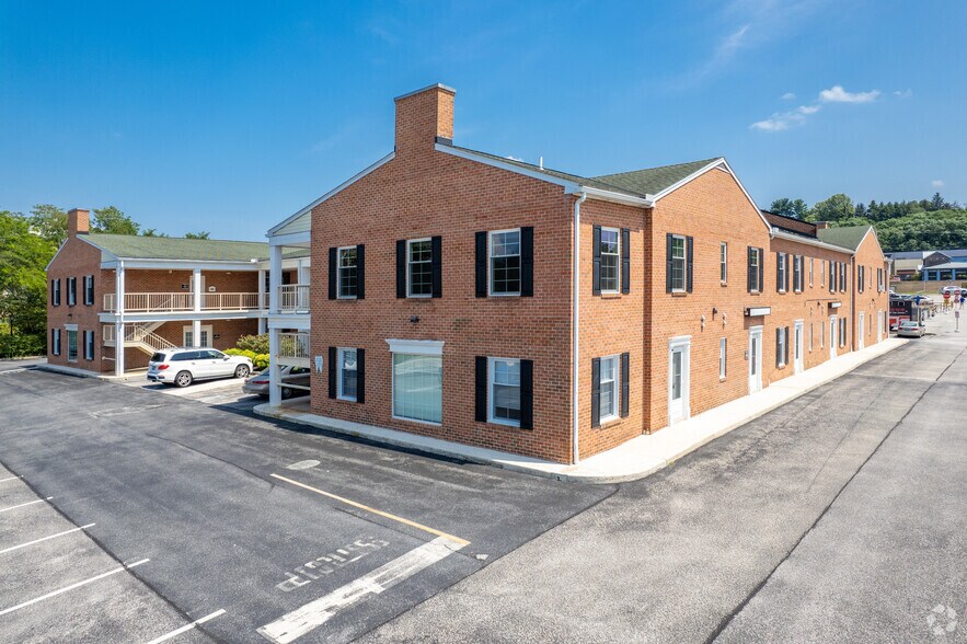 More Photos Of 2300 York Rd, Timonium Office For Lease