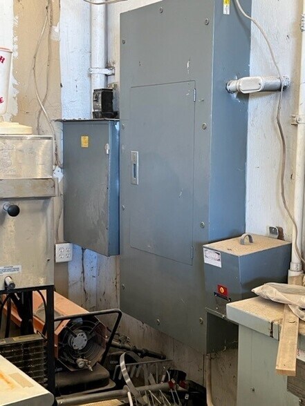 More Photos Of 2379 G Rd, Grand Junction Warehouse For Sale