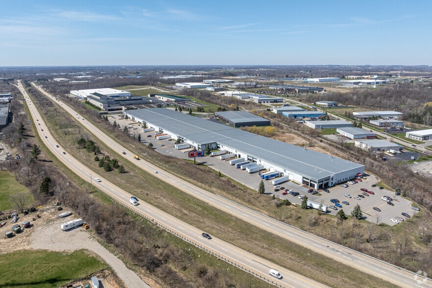 More Photos Of 3056 Walker Ridge Dr NW, Grand Rapids Manufacturing For Lease