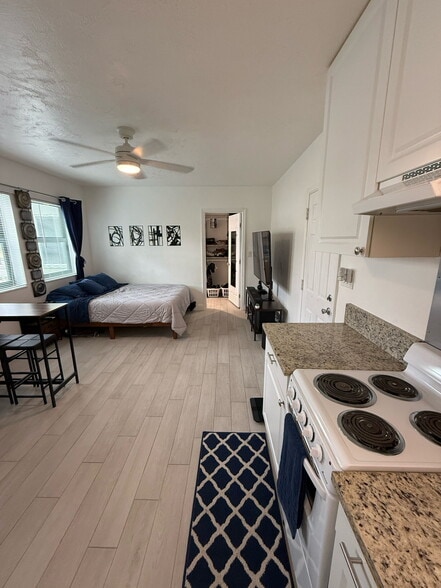 More Photos Of 117 N 5th St, Fort Pierce Office Residential For Sale