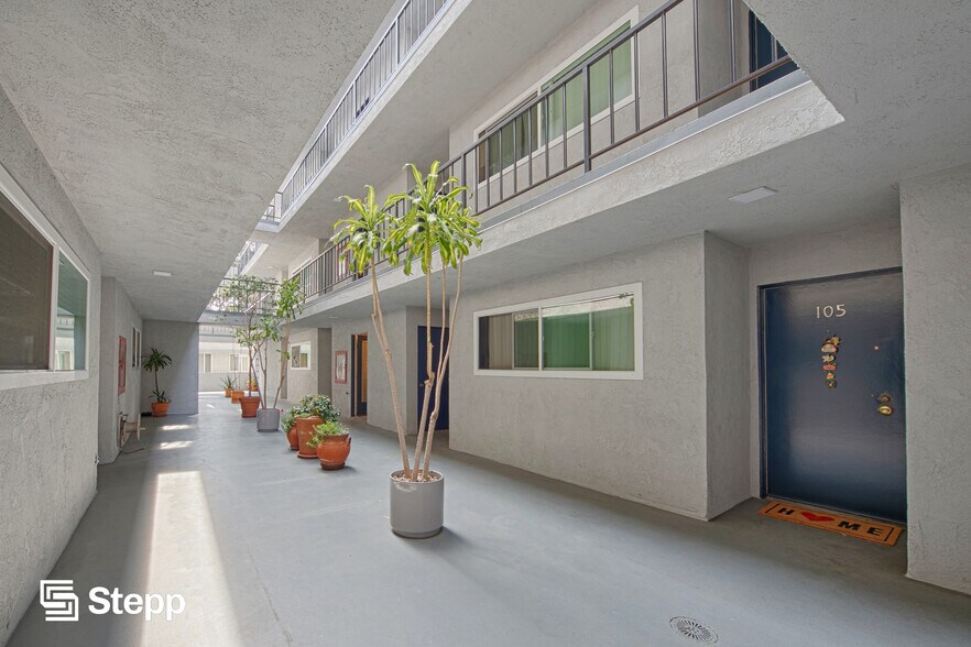 More Photos Of 430 Obispo Ave, Long Beach Apartments For Sale