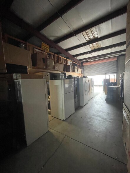 More Photos Of 2371 S McCall Rd, Englewood Freestanding For Sale