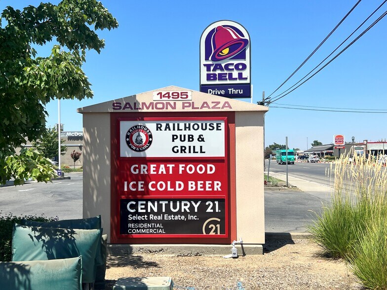 More Photos Of 1495 Highway 99, Gridley Freestanding For Lease