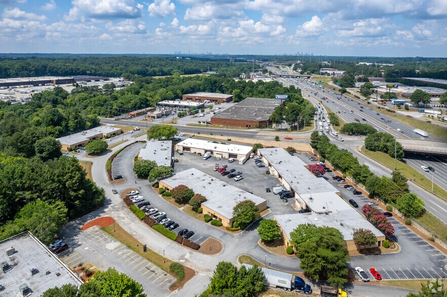 More Photos Of 4025 Pleasantdale Rd, Doraville Light Distribution For Lease
