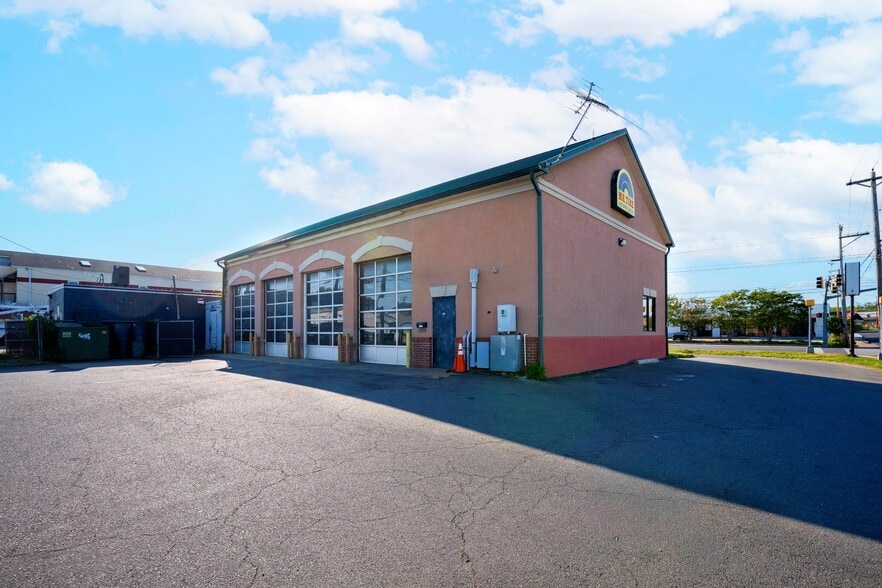 More Photos Of 21730 Great Mills Rd, Lexington Park Auto Repair For Sale
