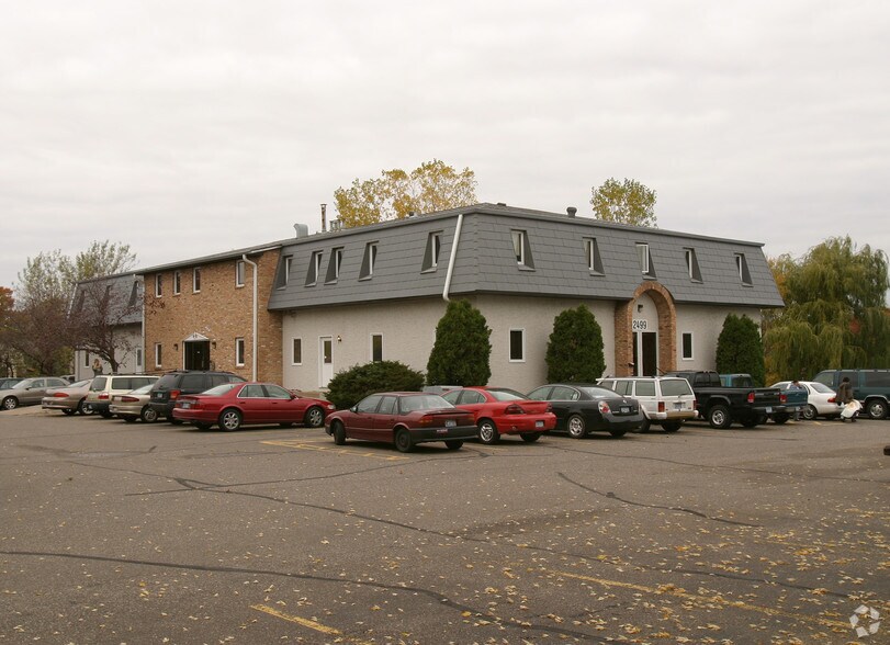 More Photos Of 2499 Rice St, Roseville Office For Lease