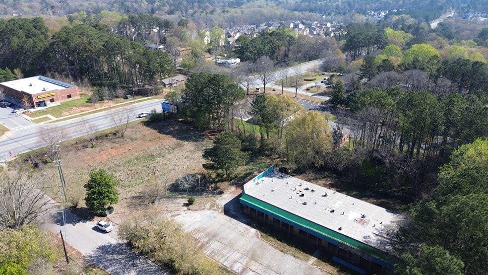 More Photos Of 106 Commerce St, Fayetteville Storefront Retail Office For Sale