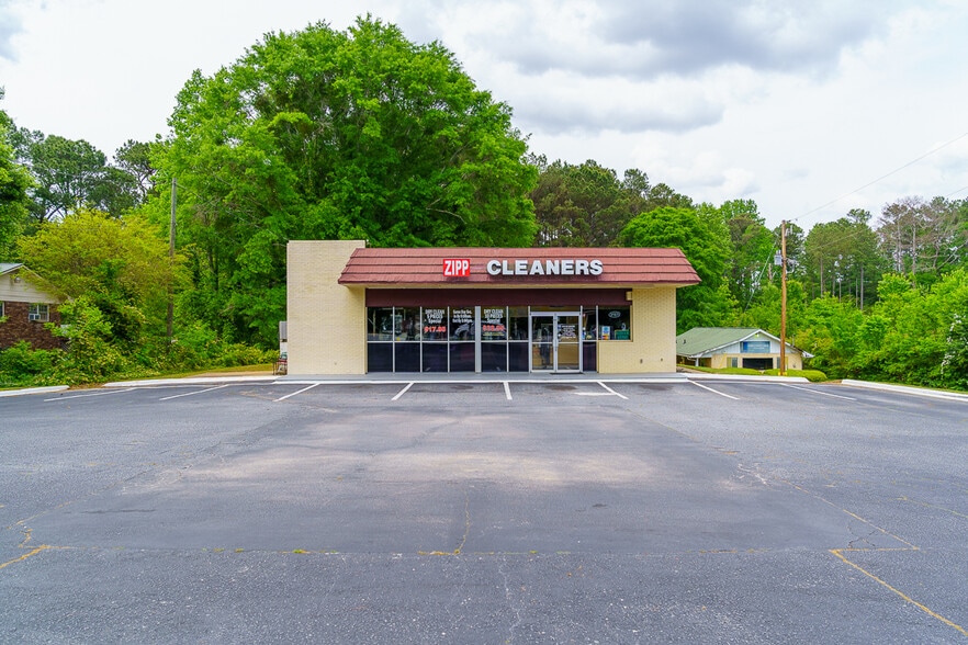 More Photos Of 1735 Highway 138 SW, Riverdale General Retail For Sale
