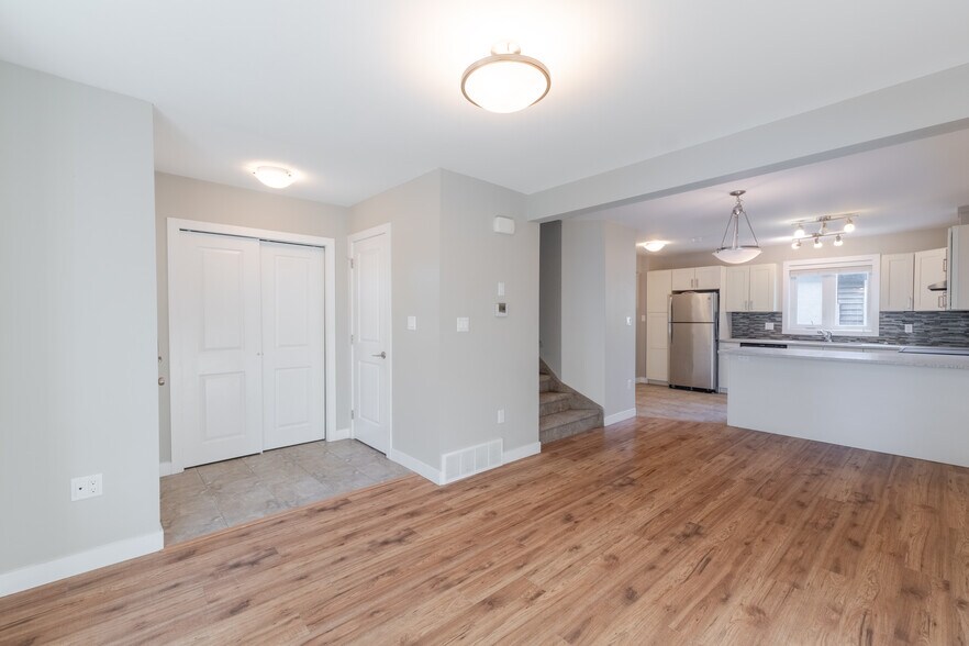 More Photos Of 10204-10210 113 Ave NW, Edmonton Apartments For Sale