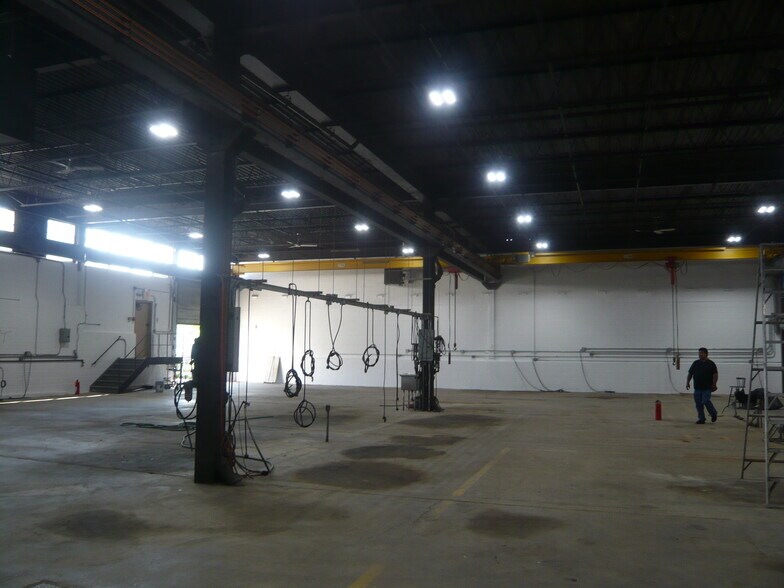 More Photos Of 68 Pleasant St, New Rochelle Warehouse For Lease